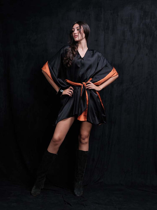 Short Kaftan in Black