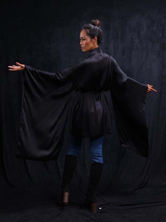 Kimono Cindy in Black