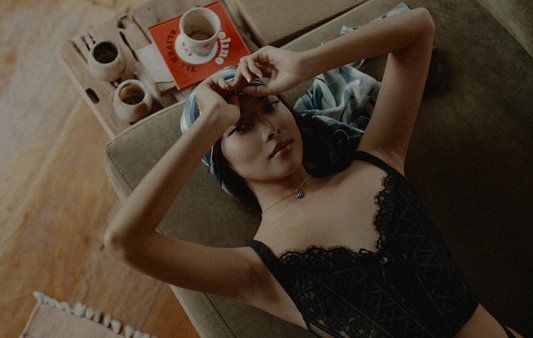 Silk Scarf Trends 2025: What’s Hot & How to Wear Them