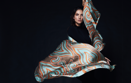 Why Silk is the Most Luxurious Fabric for Gifting in 2025