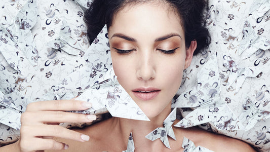 Scarf vs Shawl vs Sarong: What’s the Difference?